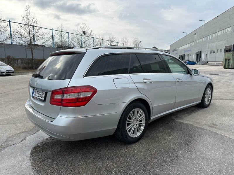Mercedes-Benz E 220 2.2d 170 к.с, снимка 4 - Автомобили и джипове - 49310939
