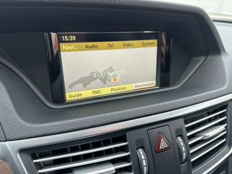 Mercedes-Benz E 220 2.2d 170 к.с, снимка 14 - Автомобили и джипове - 49310939