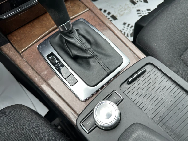 Mercedes-Benz E 220 2.2d 170 к.с, снимка 12 - Автомобили и джипове - 49310939