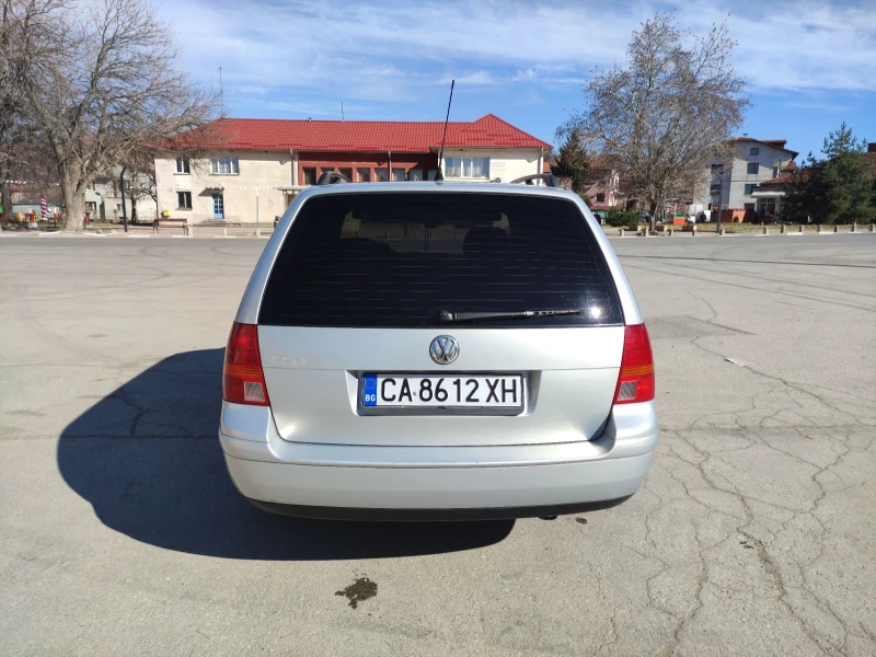 VW Golf 1.6, снимка 3 - Автомобили и джипове - 49422546