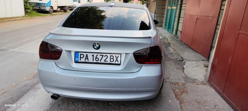 BMW 320, снимка 6 - Автомобили и джипове - 49529741