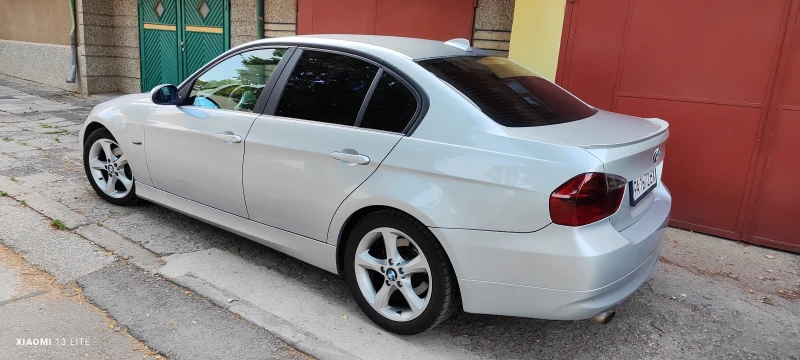 BMW 320, снимка 2 - Автомобили и джипове - 49529741