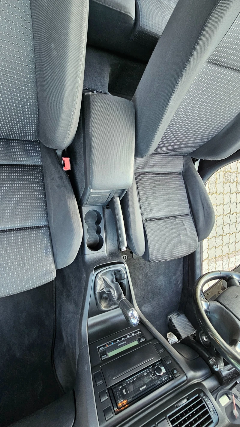 Skoda Superb 1.8T, снимка 13 - Автомобили и джипове - 50367091