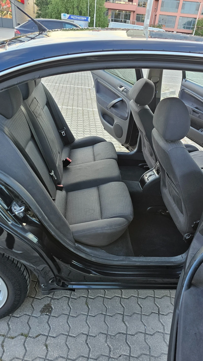 Skoda Superb 1.8T, снимка 9 - Автомобили и джипове - 50367091