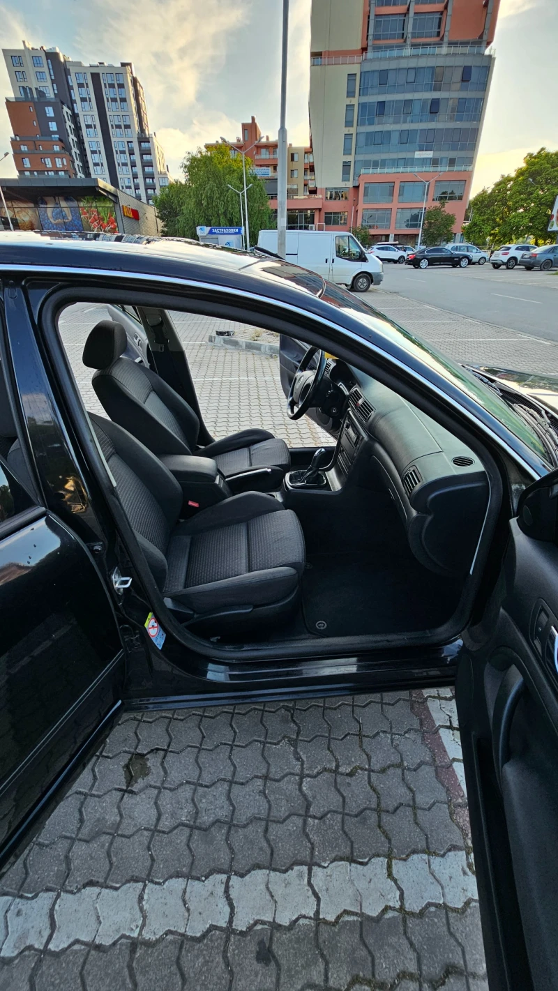 Skoda Superb 1.8T, снимка 11 - Автомобили и джипове - 50367091