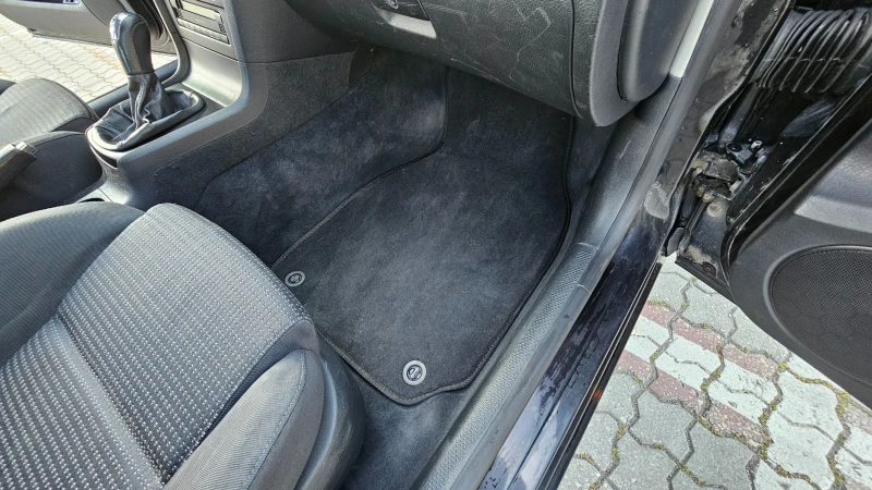 Skoda Superb 1.8T, снимка 14 - Автомобили и джипове - 50367091