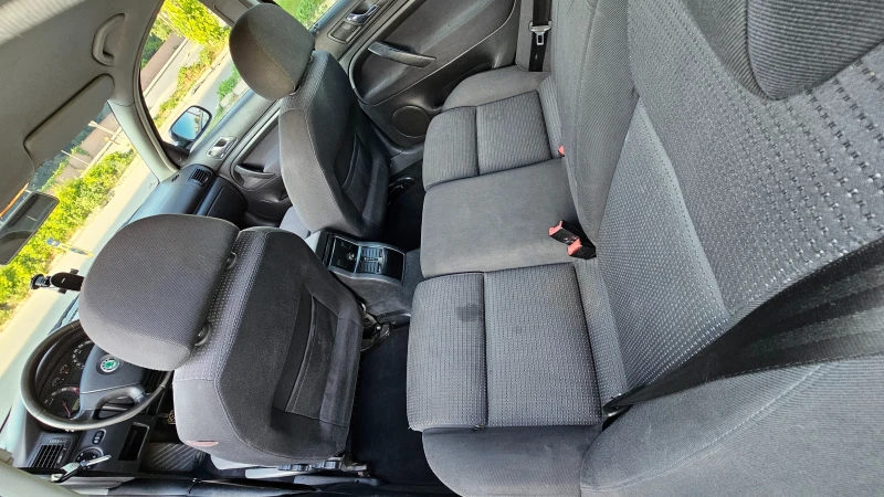 Skoda Superb 1.8T, снимка 15 - Автомобили и джипове - 50367091