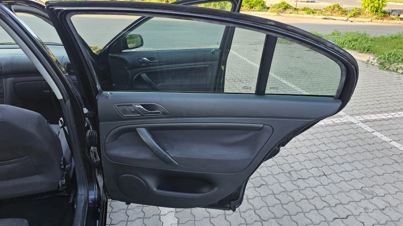 Skoda Superb 1.8T, снимка 7 - Автомобили и джипове - 50367091