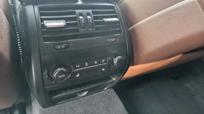 BMW 530 3.0 d..M-PAKET..FULL , снимка 11 - Автомобили и джипове - 51916148
