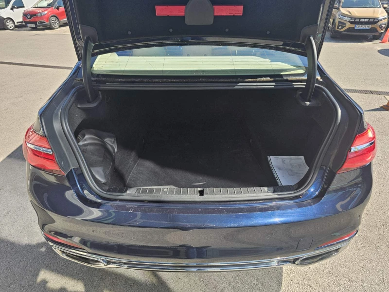 BMW 730 7 3.0 LCI, facelift 4x4, снимка 17 - Автомобили и джипове - 51189756