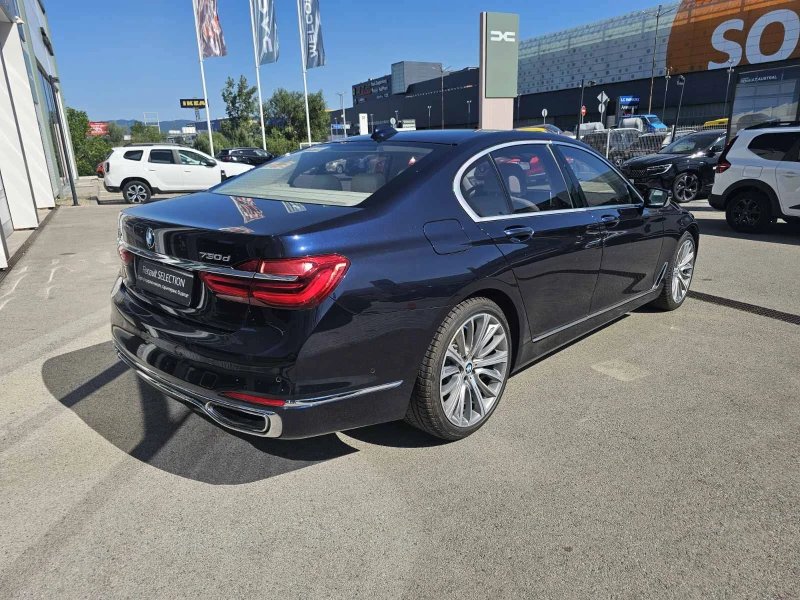BMW 730 7 3.0 LCI, facelift 4x4, снимка 5 - Автомобили и джипове - 51189756