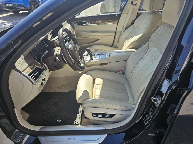 BMW 730 7 3.0 LCI, facelift 4x4, снимка 13 - Автомобили и джипове - 51189756