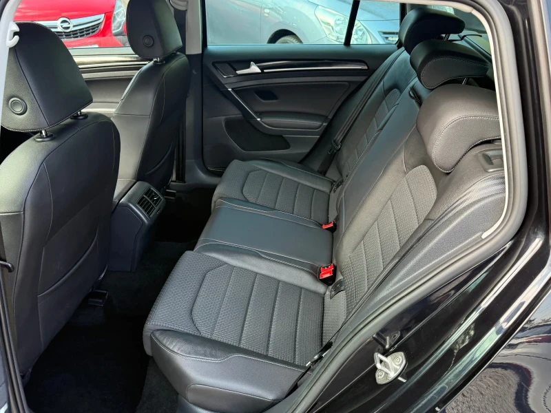 VW Golf VII 2.0TDI Highline 4Motion 150к.с. С ГАРАНЦИЯ!, снимка 9 - Автомобили и джипове - 52074858