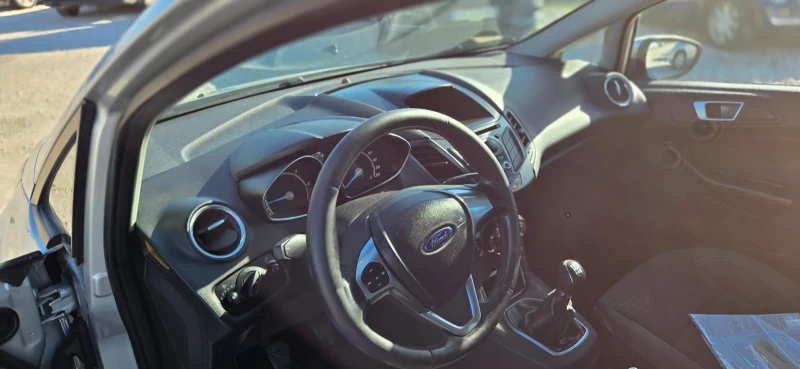 Ford Fiesta, снимка 9 - Автомобили и джипове - 52615682