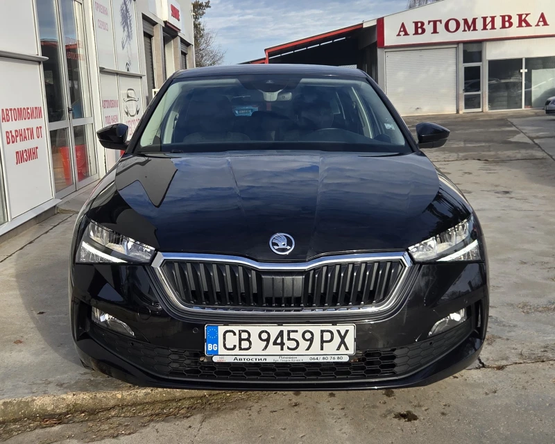 Skoda Scala 92746км. Автоматик, снимка 2 - Автомобили и джипове - 52620994