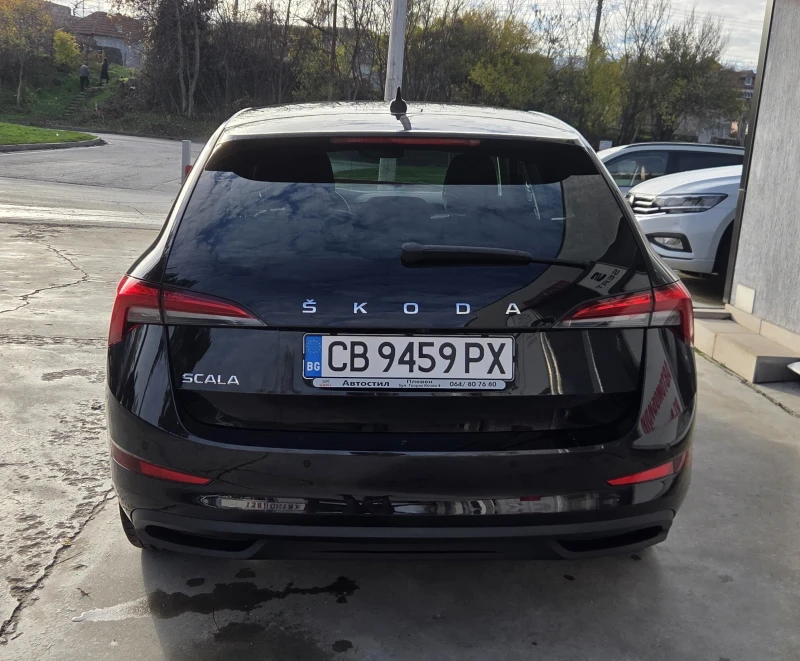 Skoda Scala 92746км. Автоматик, снимка 5 - Автомобили и джипове - 52620994