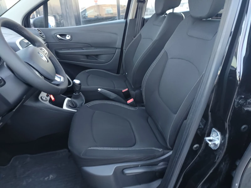 Renault Captur 1.5dCi/ 90к.с., снимка 12 - Автомобили и джипове - 52754452