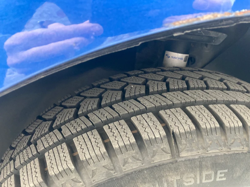 VW Caddy, снимка 4 - Автомобили и джипове - 52883108