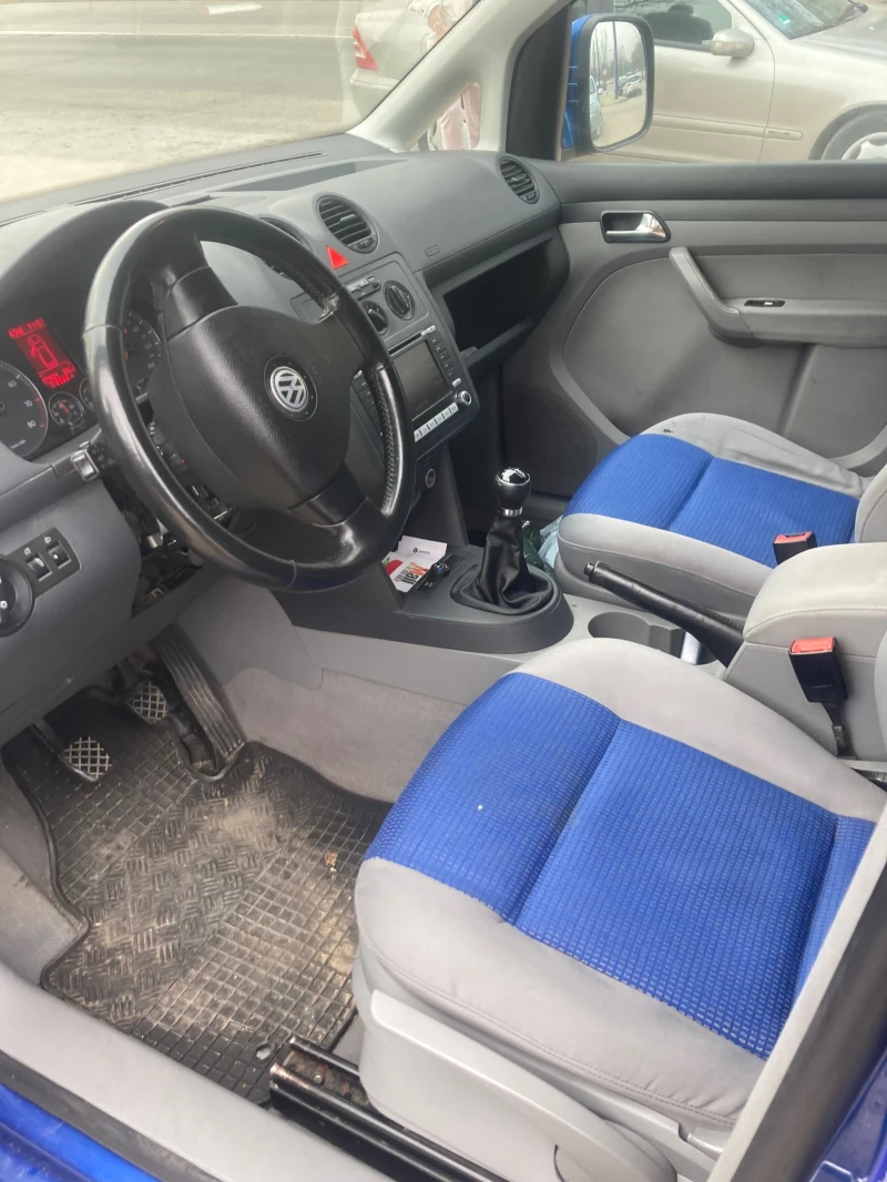 VW Caddy, снимка 13 - Автомобили и джипове - 52883108