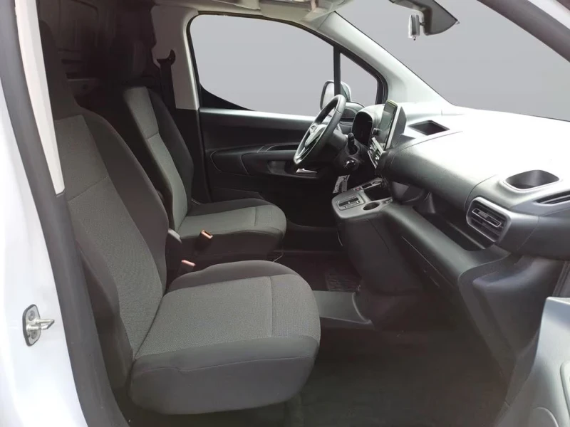 Opel Combo eCargo/136HP/CAM/NAVI/LED/CPLAY/ACC/680g, снимка 10 - Автомобили и джипове - 53005827