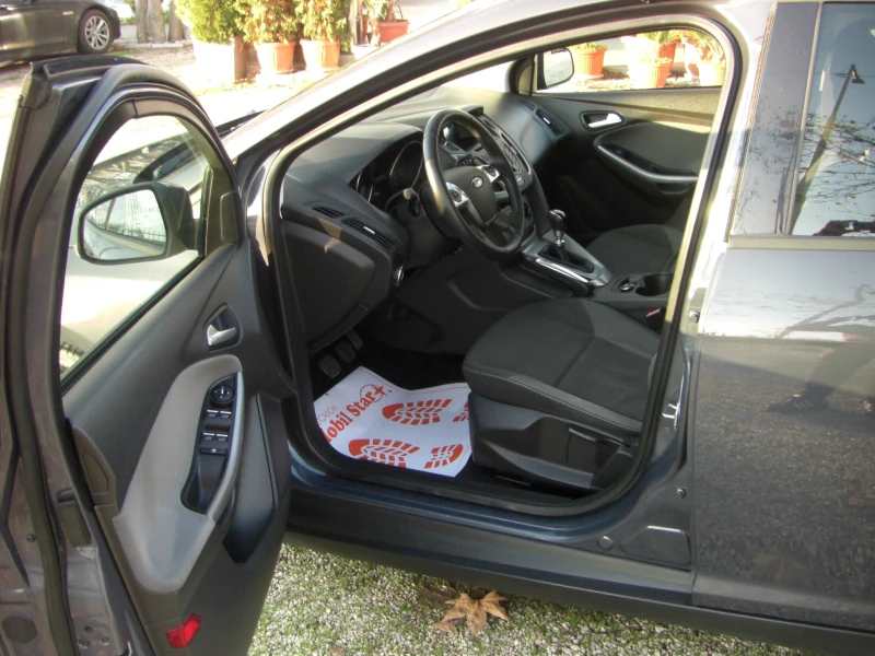 Ford Focus 1.6TDCI 115k.c , снимка 9 - Автомобили и джипове - 53175501