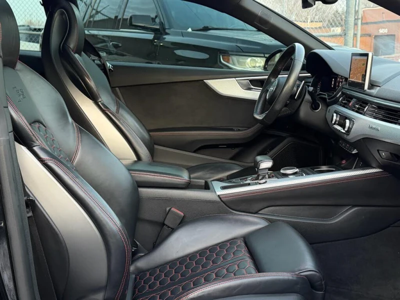 Audi Rs5 quattro* АвтоКредит* (ЦЕНА ДО БГ), снимка 8 - Автомобили и джипове - 53470841