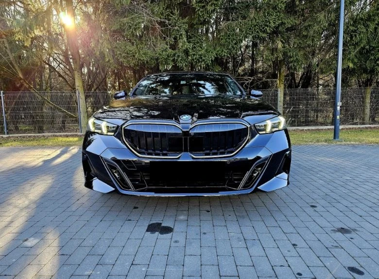 BMW 550 e Plug-in Hybrid xDrive M Spor Pro - изображение 3