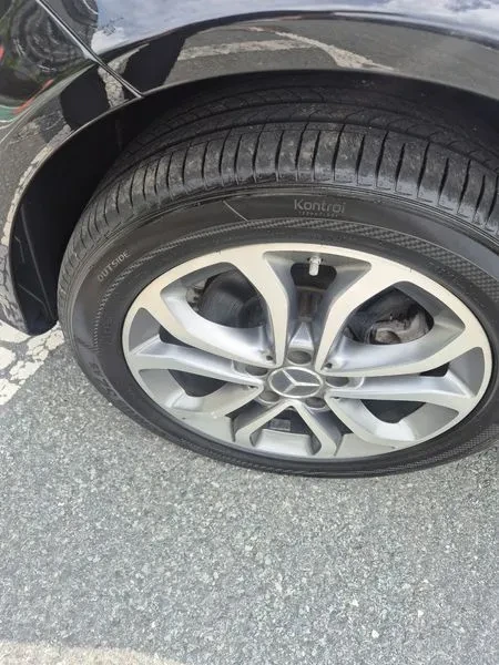 Mercedes-Benz C 200, снимка 6 - Автомобили и джипове - 55015282