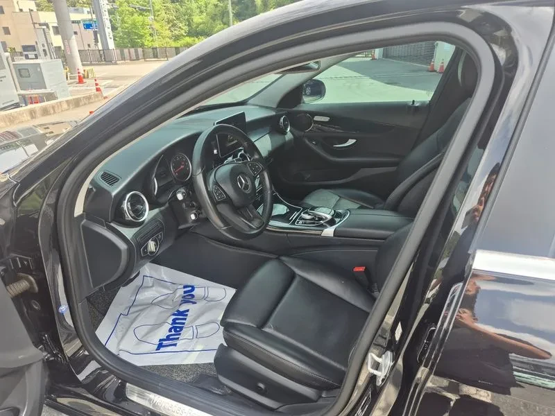 Mercedes-Benz C 200, снимка 8 - Автомобили и джипове - 55015282