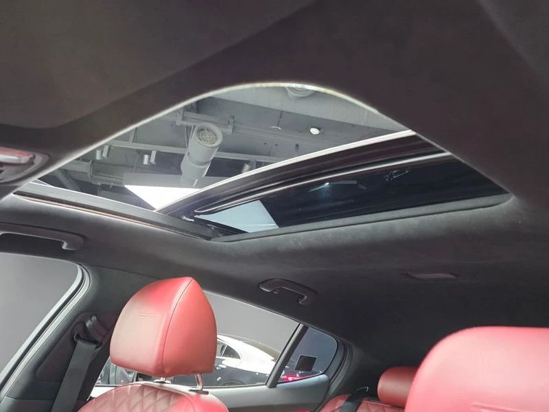 Kia Stinger 3.3 Automatic, снимка 7 - Автомобили и джипове - 55587592