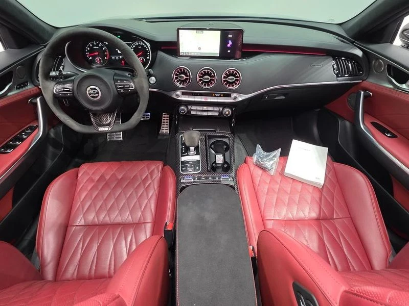 Kia Stinger 3.3 Automatic, снимка 8 - Автомобили и джипове - 55587592