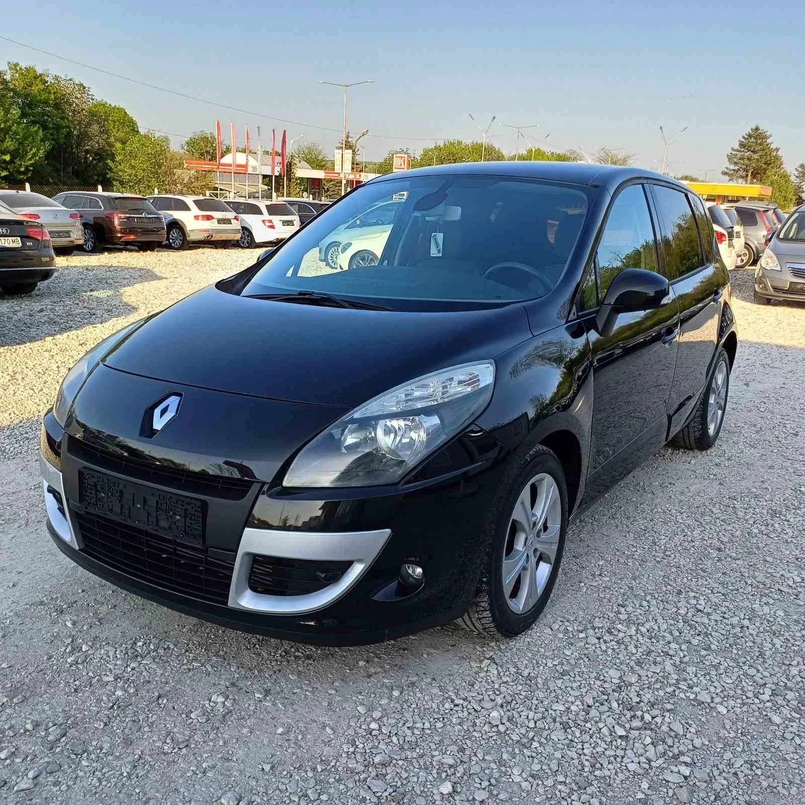 Renault Scenic 1.5dci * 110k.c* Navi* UNIKAT*  - изображение 2