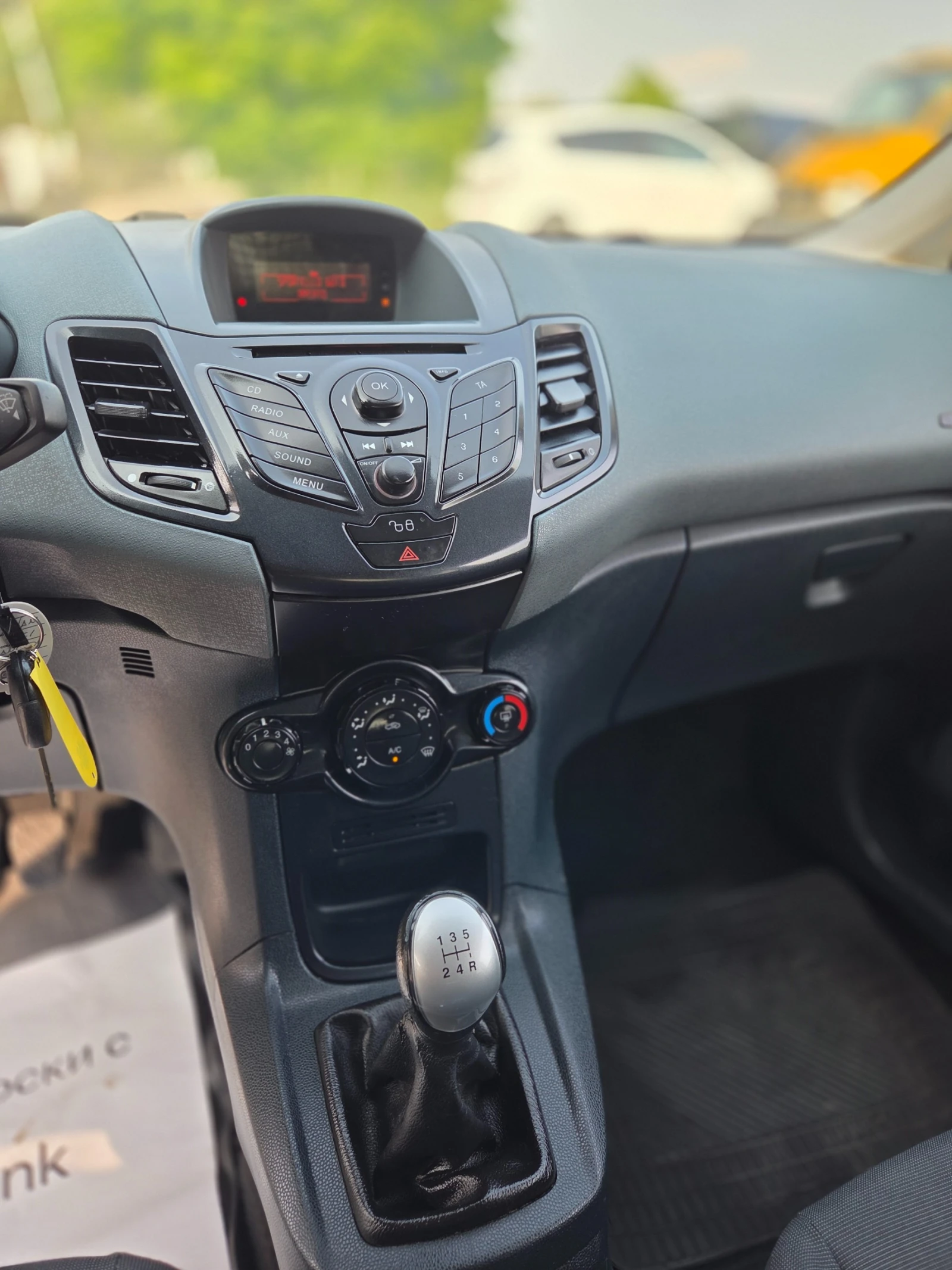 Ford Fiesta VAN 1.4TDCi КЛИМАТИК - изображение 6