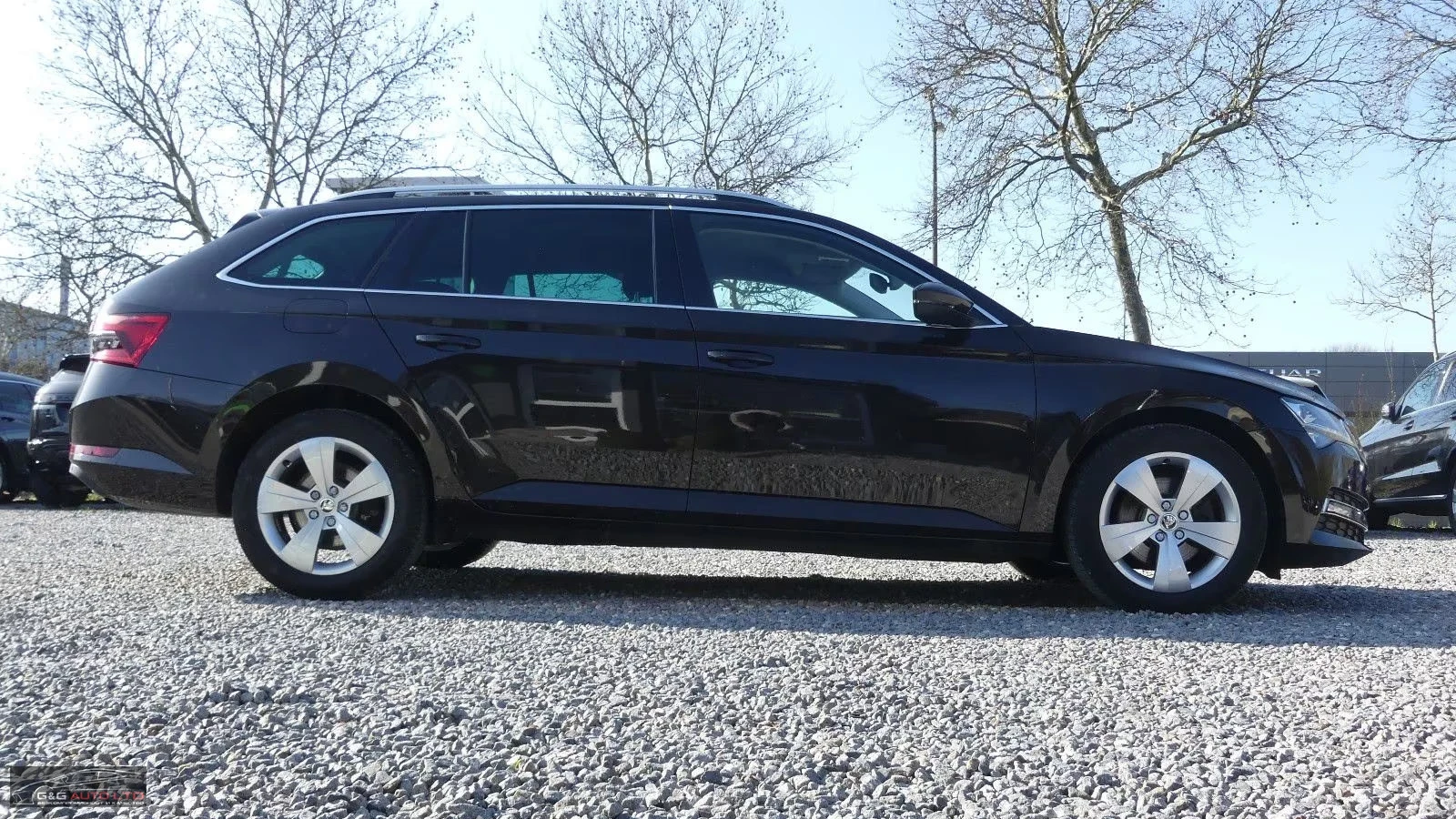 Skoda Superb STYLE/190HP/LED/NAVI/CAM/ACC/DIGITAL/649v - изображение 4