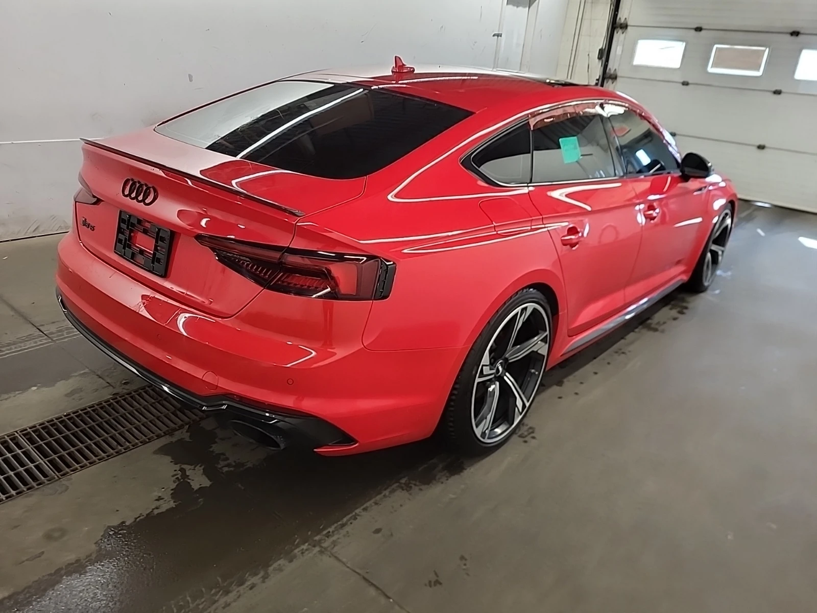 Audi Rs5 * CARFAX* АВТОФИНАНСИРАНЕ БЕЗ ПЪРВОНАЧАЛНА ВНОСКА! - изображение 3