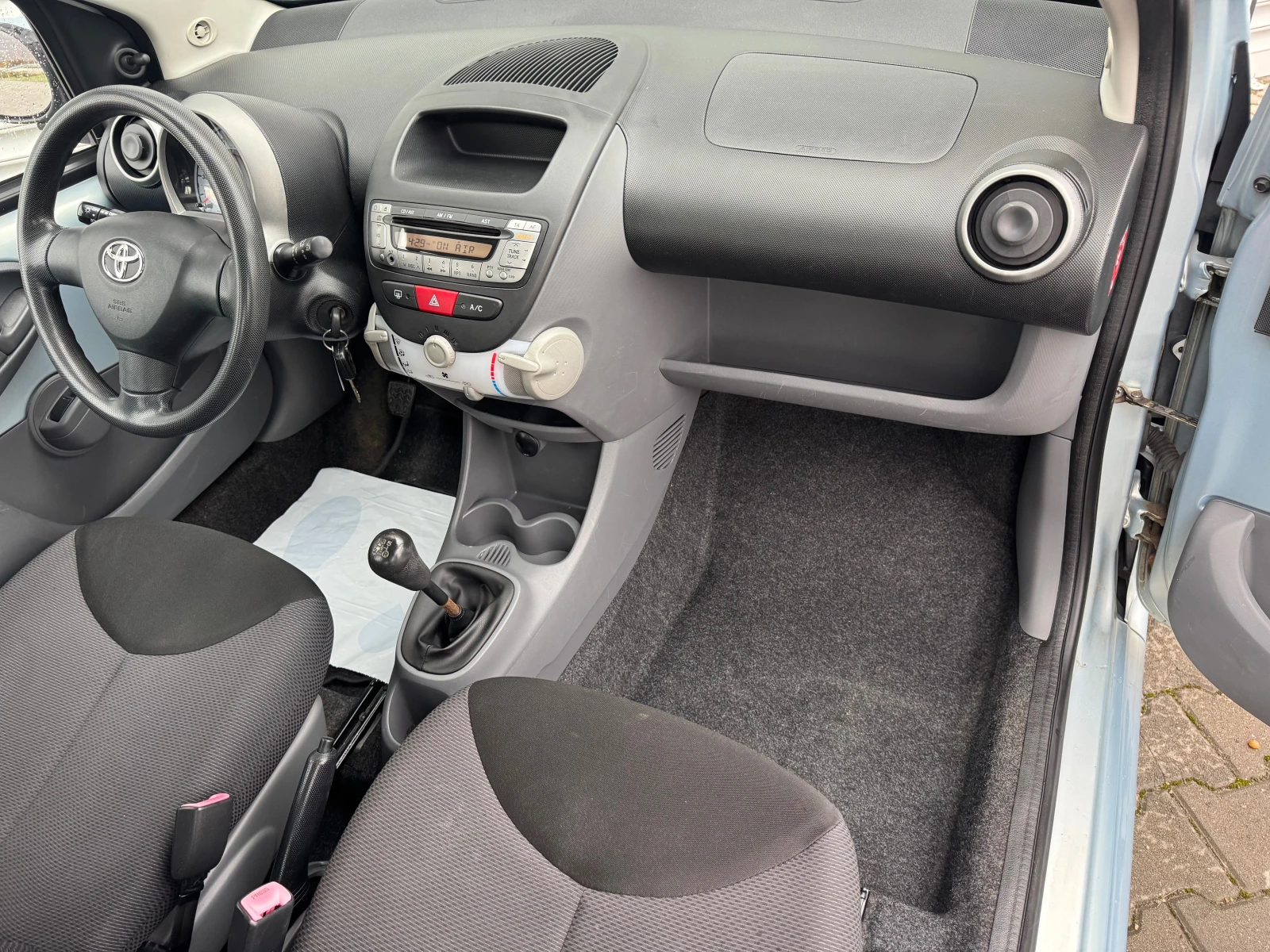 Toyota Aygo 1.0i 68ps, клима, ел.пакет, евро 4, може GPL - изображение 9