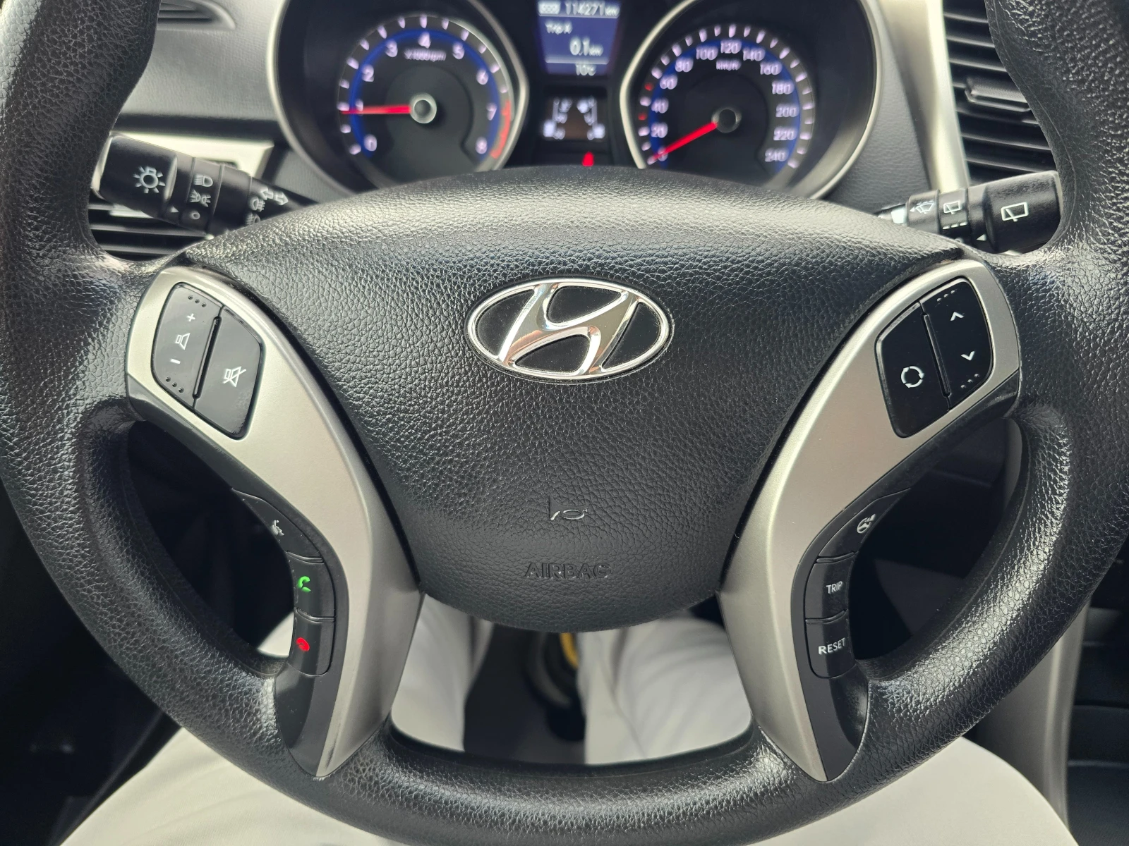 Hyundai I30 1.4I-100K.C-NAVI-EURO6 | Mobile.bg � ����������� 15