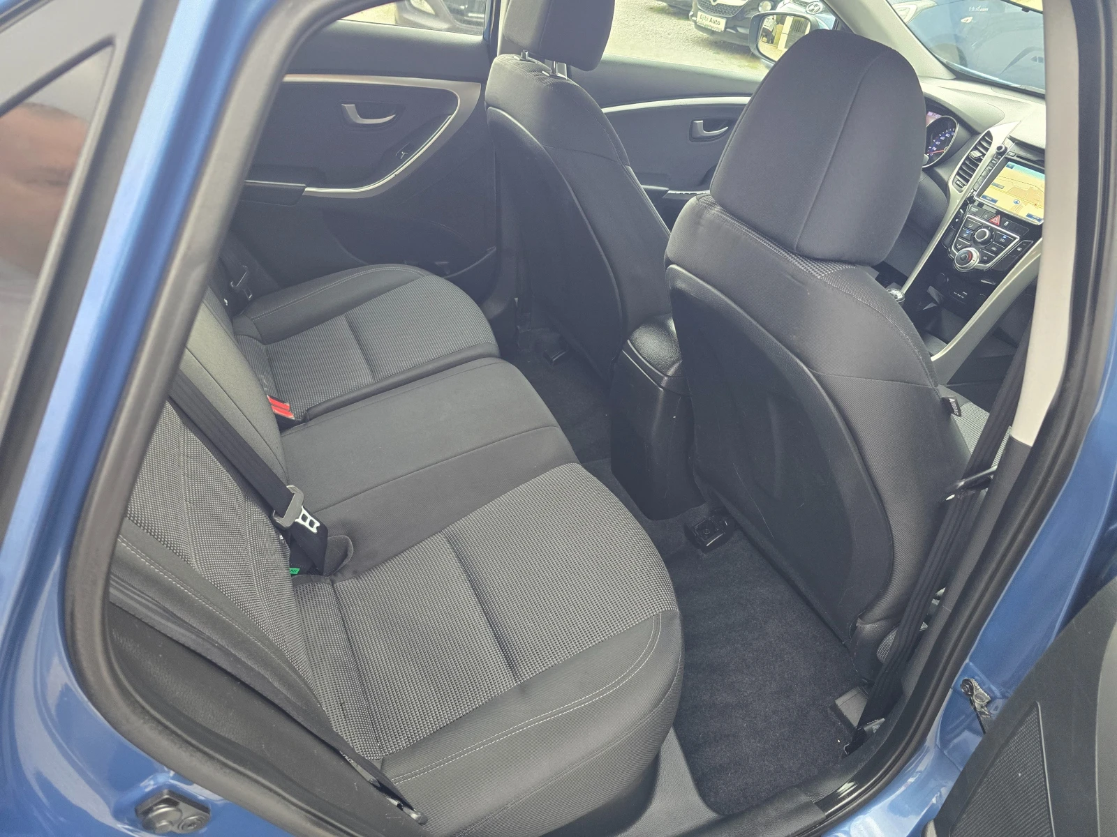 Hyundai I30 1.4I-100K.C-NAVI-EURO6 | Mobile.bg � ����������� 10