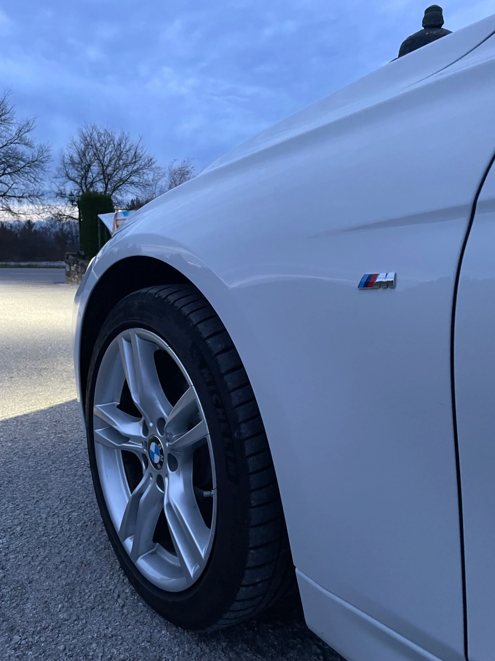 BMW 330 XDrive - изображение 9