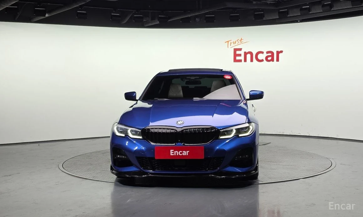 BMW 320 M-Pack* LASER* HARMAN KARDON* HEAD-UP* 360 CAM* , снимка 2 - Автомобили и джипове - 53866758