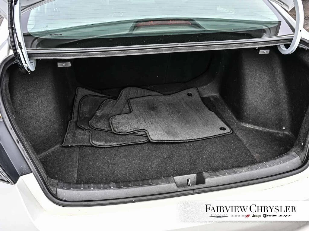 Honda Civic LX FWD* АвтоКредит* (Цена до БГ) , снимка 6 - Автомобили и джипове - 54089316