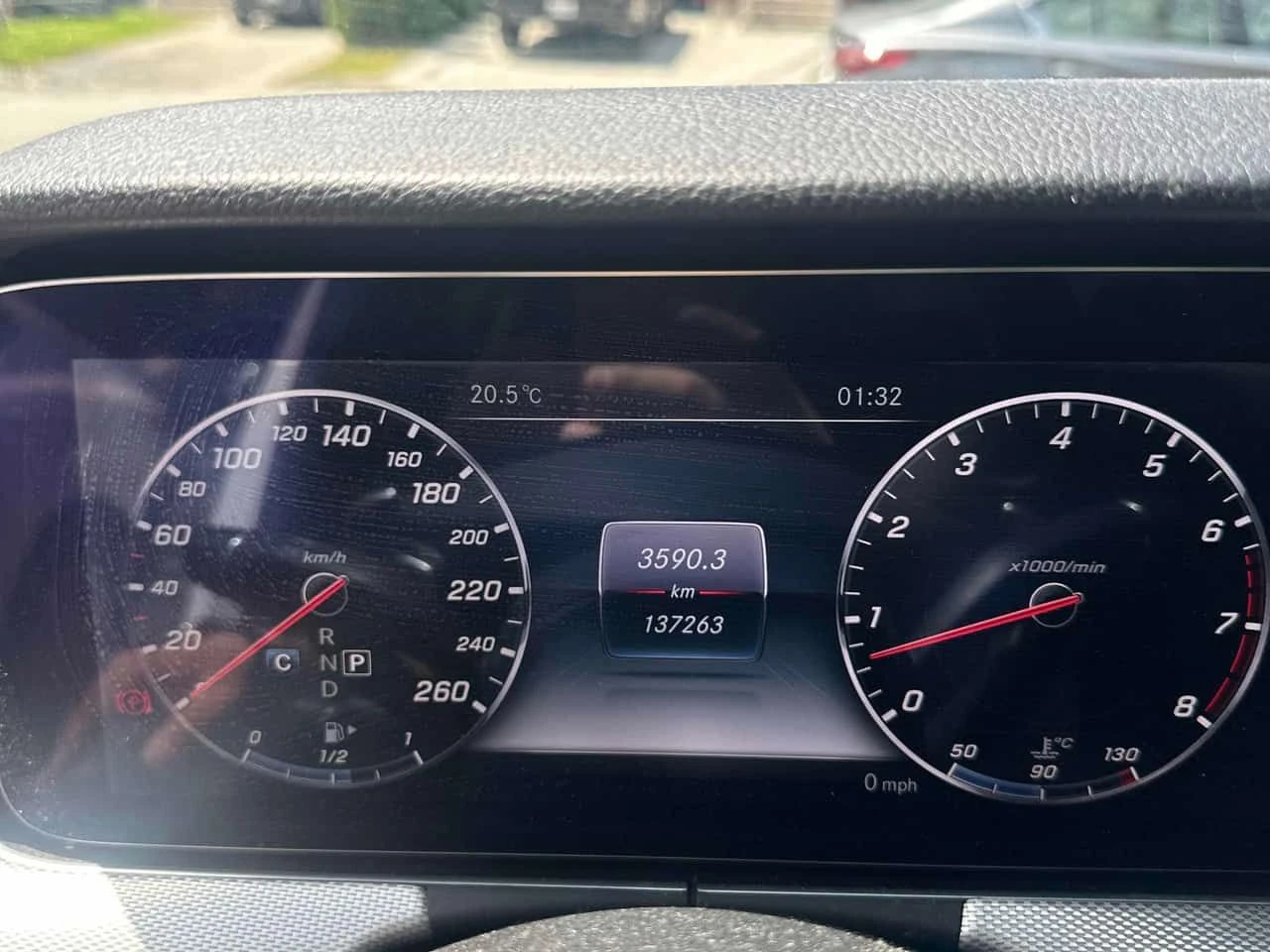 Mercedes-Benz E 400 CARFAX, снимка 8 - Автомобили и джипове - 54789301