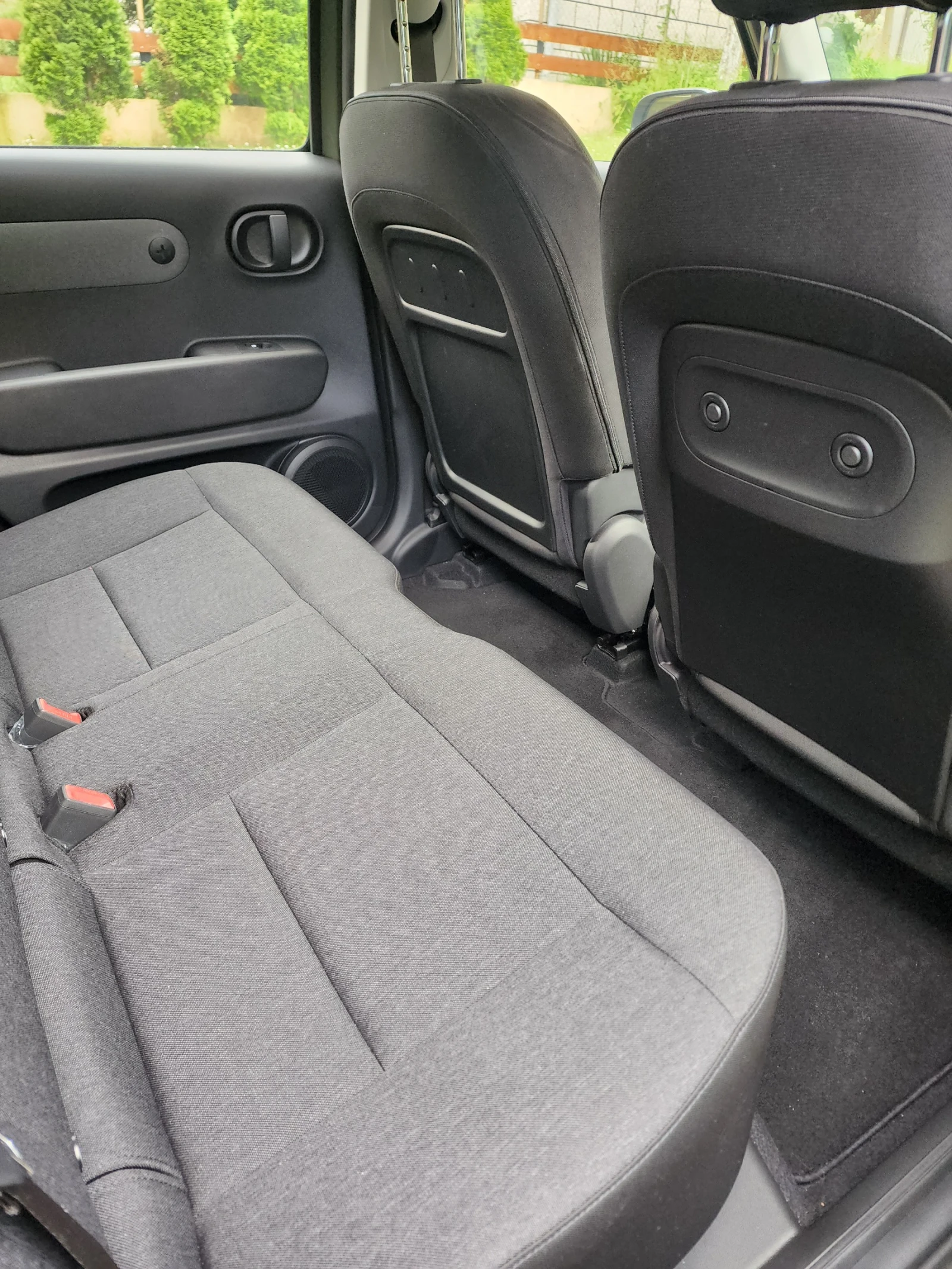 Hyundai Inster, снимка 11 - Автомобили и джипове - 54874490