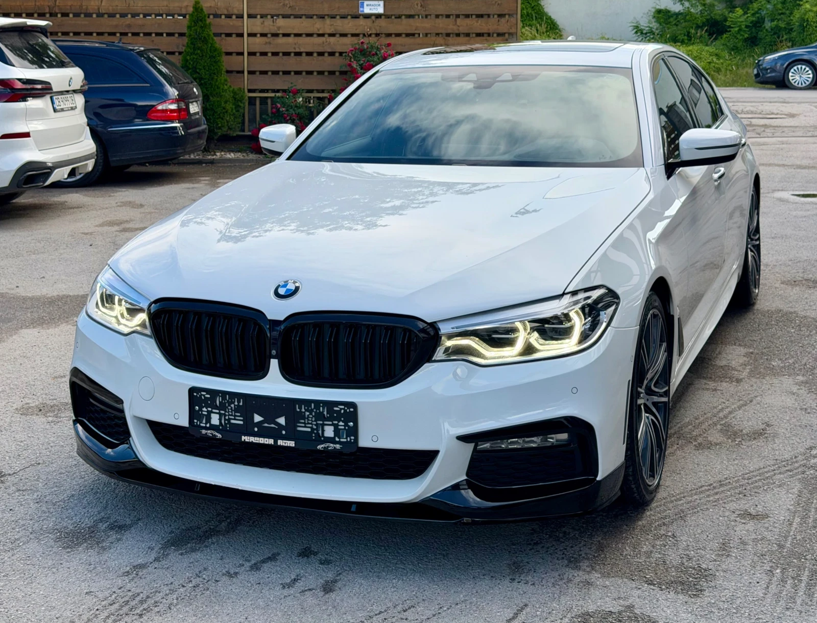 BMW 540 M-pck xDrive, снимка 7 - Автомобили и джипове - 54886265