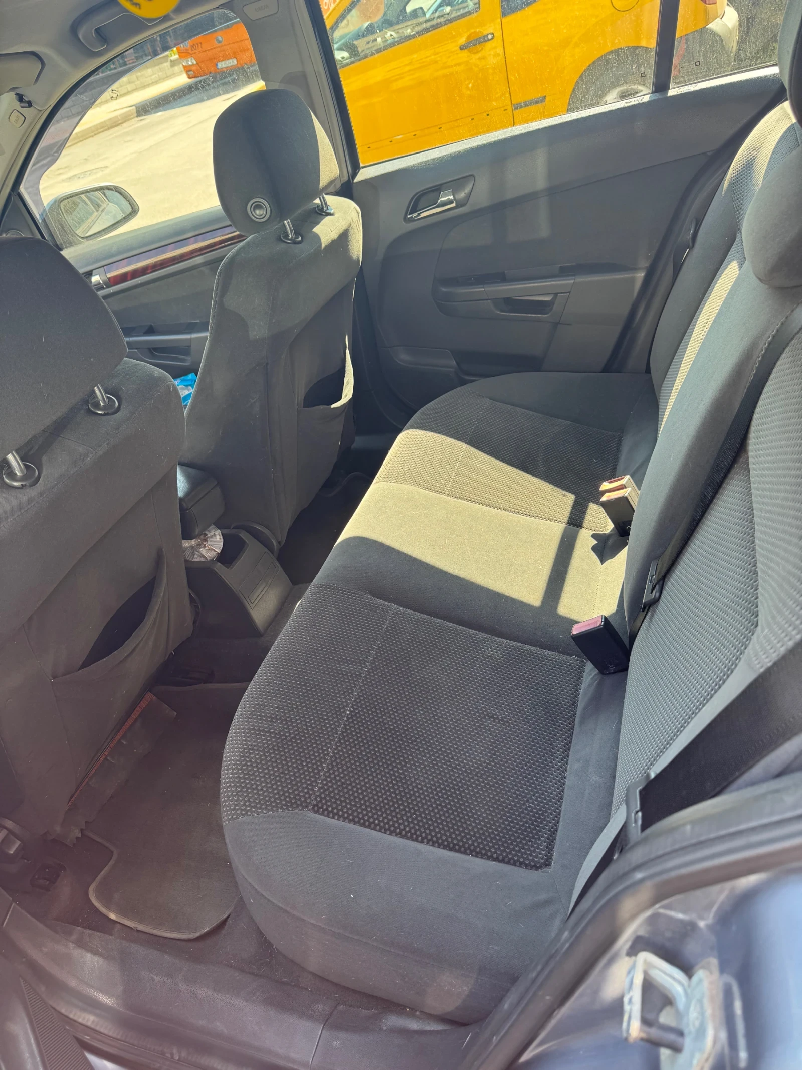 Opel Astra 1.6, снимка 4 - Автомобили и джипове - 55199808