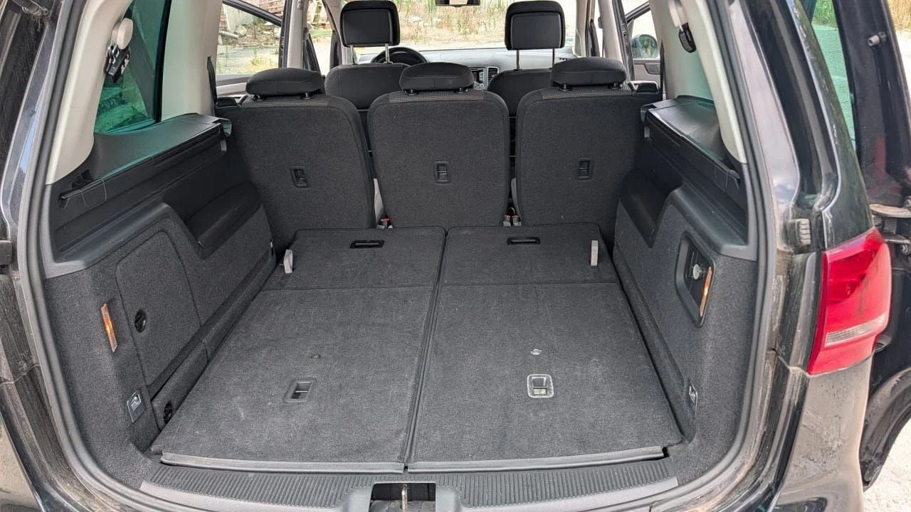 VW Sharan 7 местен , снимка 14 - Автомобили и джипове - 55861792