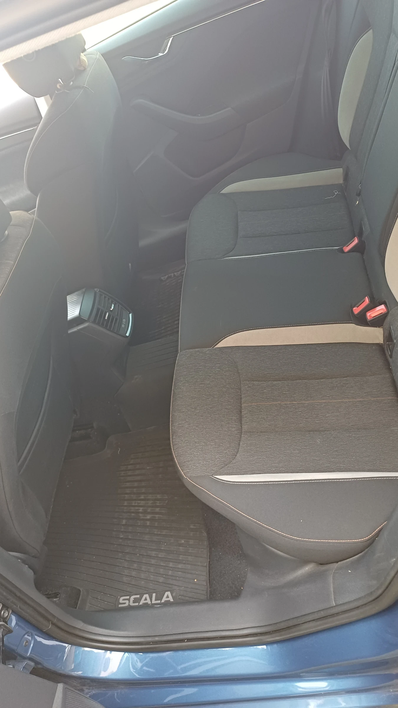 Skoda Scala, снимка 14 - Автомобили и джипове - 55875165