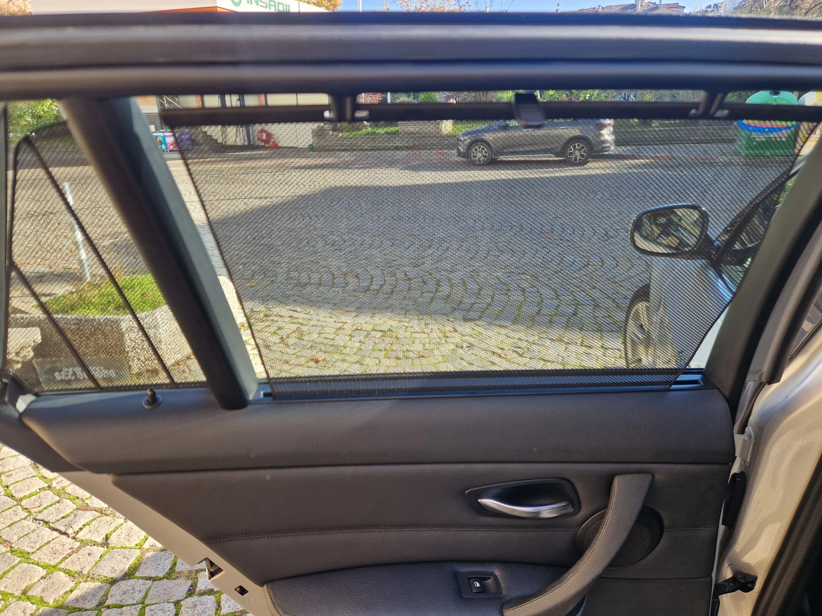 BMW 330 XD LCI M-pack, снимка 13 - Автомобили и джипове - 56312475