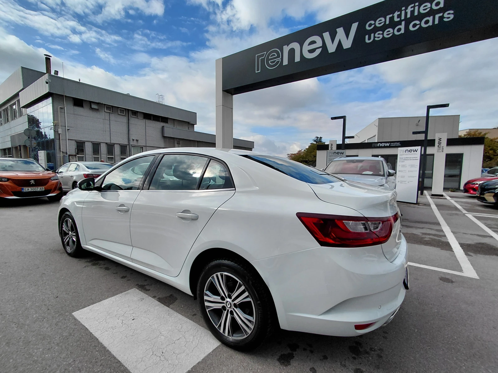 Renault Megane 1.3TCe/140�.�/ZEN | Mobile.bg � ����������� 5
