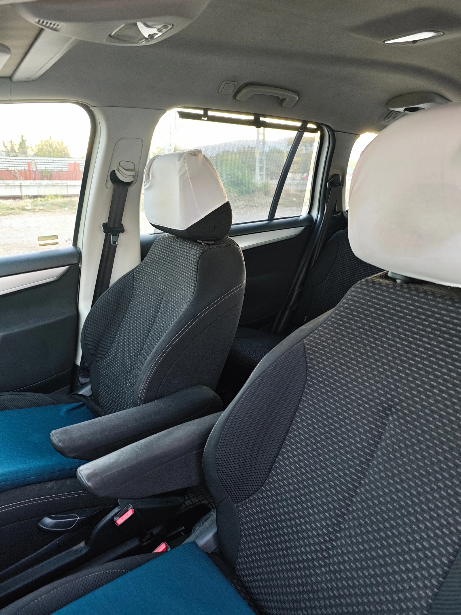 Citroen C4 Picasso, снимка 7 - Автомобили и джипове - 56579839